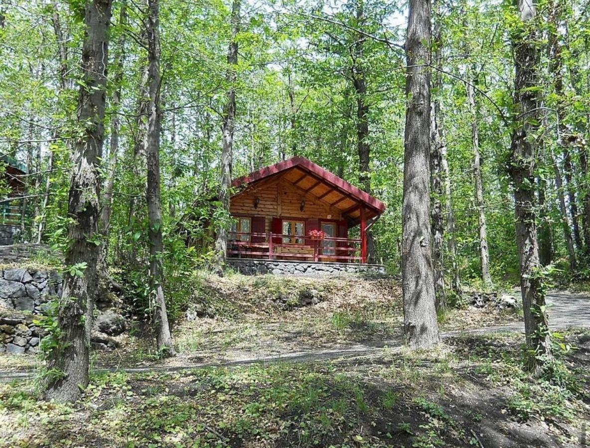 Chalet Etna Milo Exterior photo